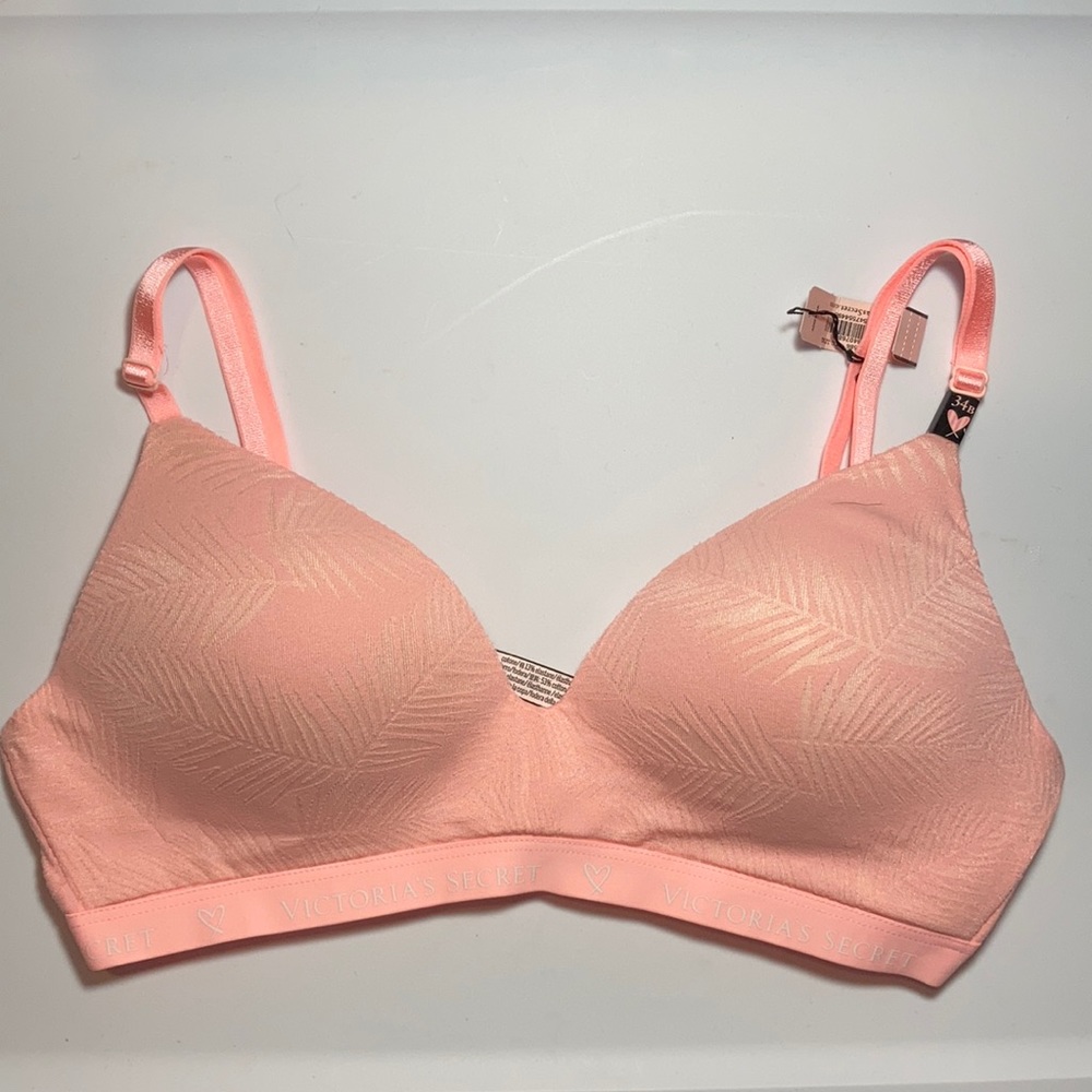Victoria’s Secret bra